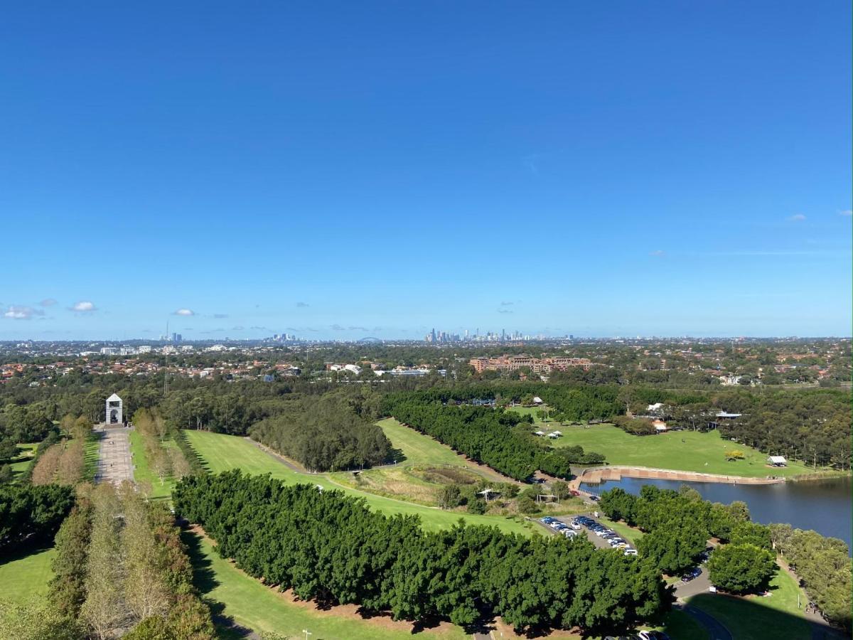 Parkside & City View In Sydney Olympic Park Kültér fotó